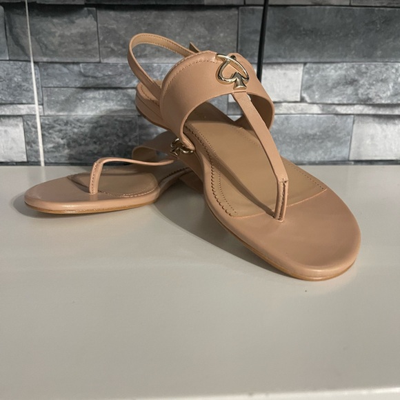 Kate Spade ♠️ New York Kendra T.Strap Thong Leather Sandals Light Fawn Tan - Picture 8 of 11